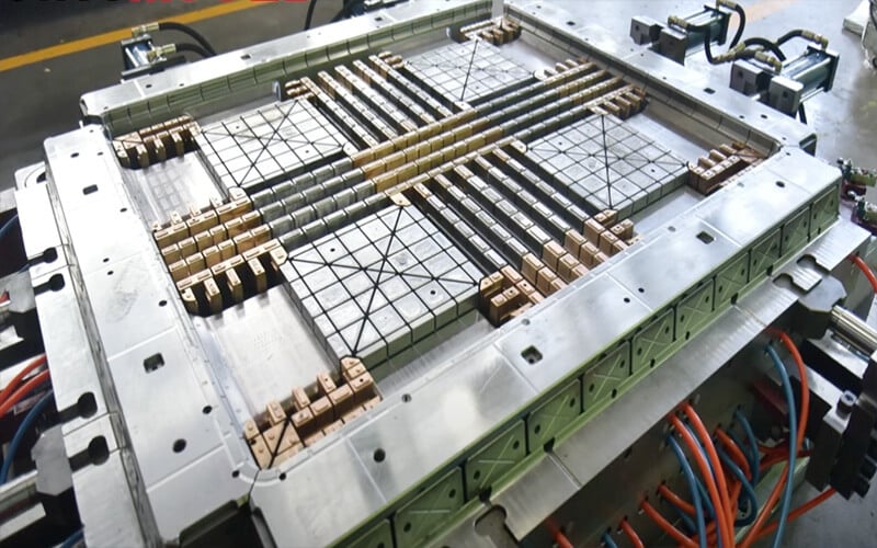 mold-steel-selection
