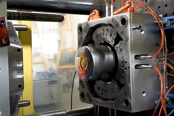 bucket-mold-testing